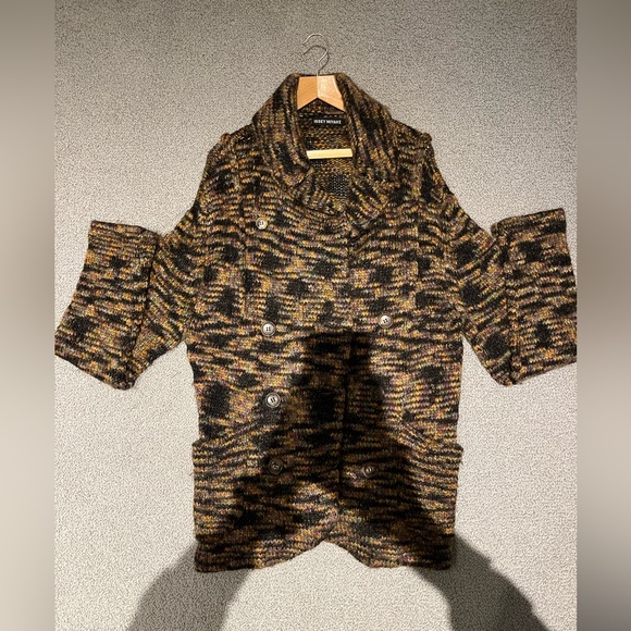 Issy Miyake Sweater - Picture 3 of 3